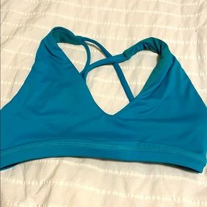 Veronica sports bra